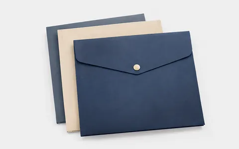 Document Wallets, illustrative unbranded product
